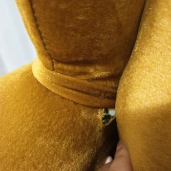 Koltuk Döşeme Sonrası Yırtık Ve Dikiş Hatalarına Çözüm Bulunmadı