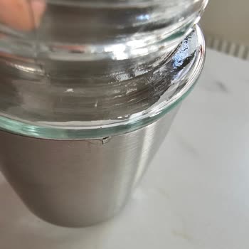 A101den Alınan Tuzlukta Çelik Çapak Nedeniyle El Kesilmesi Ve İlgisizlik