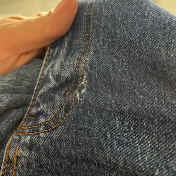 Aldığım Pantolon Kısa Sürede Yırtıldı, Mağaza Sorumluluk Almadı