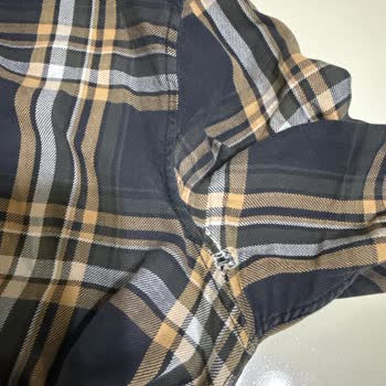 Mavi'den Aldığım Gömlek Kısa Sürede Soldu, Değişim Talebim Reddedildi