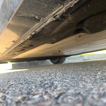 Renault Yetkili Servisinde Garanti Ve Onarım Sorunları: Eksik Parça, İlgisizlik Ve Zarar