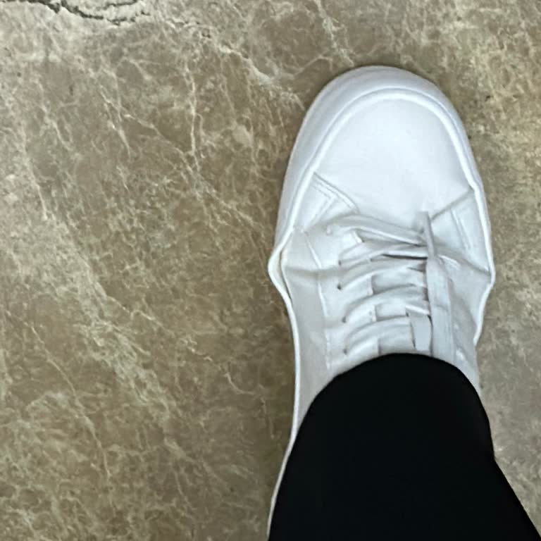 Zara'dan Aldığım Ayakkabı 2. Giyişte Açıldı!