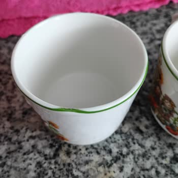 Karaca'dan Gelen Defolu Kahve Fincanı Hayal Kırıklığı Yarattı