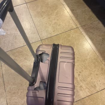 Sunexpress Uçuşunda Valizim Kırıldı, Yetersiz Tazminat Ve Kötü Müşteri Hizmeti