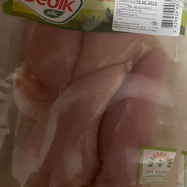 Son Kullanma Tarihi Geçmemiş Tavuk Bozuk Çıktı, Getir Müşteri Hizmeti Yardımcı Olmadı