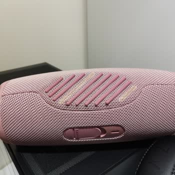 JBL Hoparlörün Silikon Parçaları Çocuklar İçin Risk Oluşturuyor