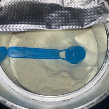 Aldığım Mama Farklı Tat Ve Dokuya Sahip, Bebeklerimde Rahatsızlık Yarattı