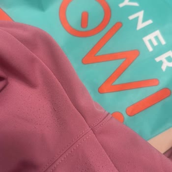 Boyner'den Alınan Nike Eşofman Takımında Hızlı Aşınma Ve Olumsuz İnceleme Sonucu