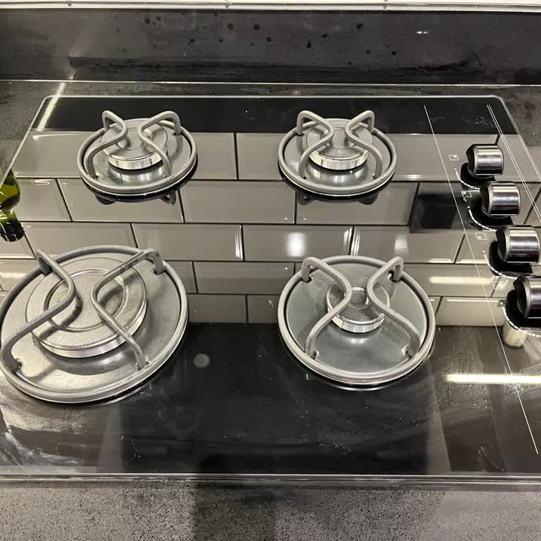 Teka Ocakta Tava Duruş Problemi Ve Güvenlik Endişesi