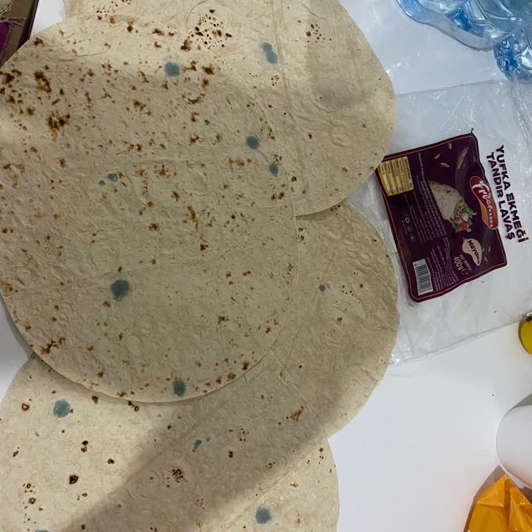 BİM Marketten Aldığım Küflü Yufka Sağlığımı Tehdit Etti