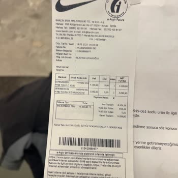 Nike Ürününde Renk Solması Ve Olumsuz İnceleme Sonucu