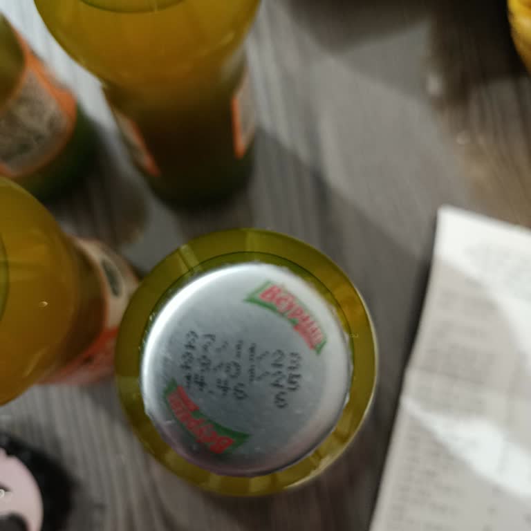 Büyük Markette Tarihi Geçmiş İçecek Satılması Şaşırttı