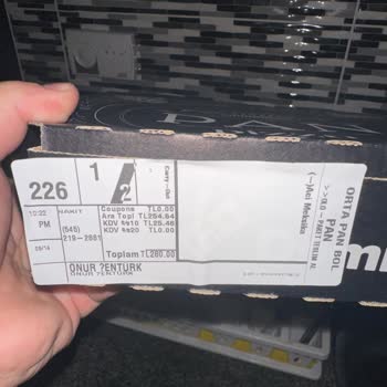 Sipariş Edilen Pan Hamur Pizzalar Yanlış Ve Çiğ Teslim Edildi