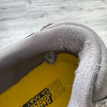 Skechers Ayakkabıda Kötü Malzeme, Büyük Hayal Kırıklığı