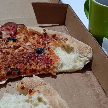 Domino's Pizza'dan Eksik Malzemeli Pizza Hayal Kırıklığı