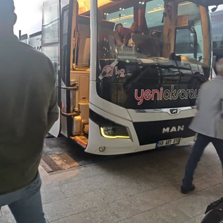 Eski Araçlar, Düzensiz Koltuklar Ve Kaba Personel Nedeniyle Mağduriyet Yaşadım