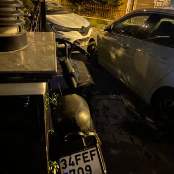 Scooterlar Yüzünden Aracım Zarar Gördü, Kim Sorumlu?