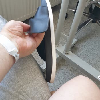 Yoğun Bakımda Yeni Aldığım Terlik Yırtıldı Mağdur Oldum