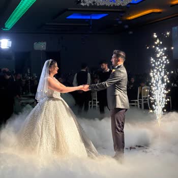 Düğünümde Farklı Renk Takım Elbise Mağduriyeti Ve İlgisiz Müşteri Hizmeti