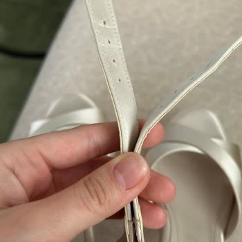 Düğün Öncesi Hayal Kırıklığı: Defolu Ve Kalitesiz Ayakkabı, Yetersiz Müşteri Hizmeti