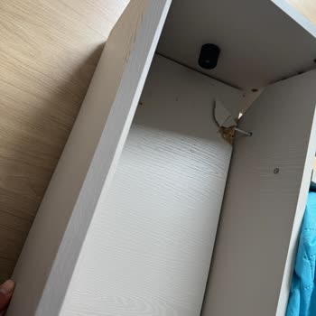 Vivense'den Aldığım Yatak Odası Takımı Hem Arızalı Çıktı Hem De Garanti Dışı Bırakıldı