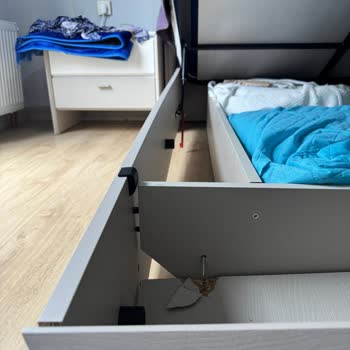 Vivense'den Aldığım Yatak Odası Takımı Hem Arızalı Çıktı Hem De Garanti Dışı Bırakıldı