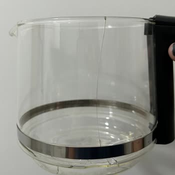 İki Haftada Çatlayan Çay Makinesi Hayal Kırıklığı Yarattı