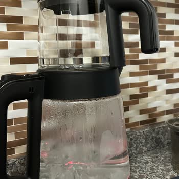 İki Haftada Çatlayan Çay Makinesi Hayal Kırıklığı Yarattı