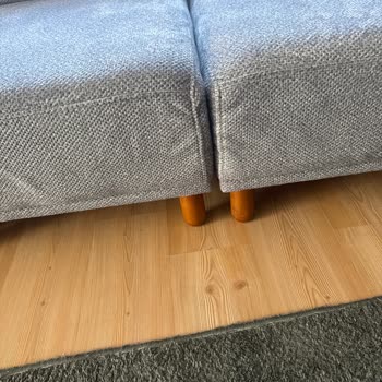 Köşe Koltukta Deformasyon Ve Yetersiz Servis Deneyimi