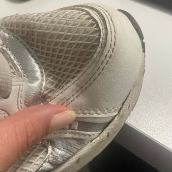 Stradivarius Bir Ayda Kullanılamaz Hale Gelen Ayakkabı Ve İade Sorunu