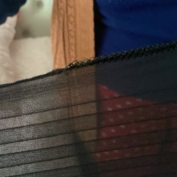 Setrms Mağazasında İlgisiz Ve Kaba Personel, Hatalı Tadilat Ve Yıpranmış Ürün