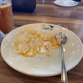 Sipariş Edilen İçecek Menüdekiyle Uyuşmuyor Ve Fazla Buz Konuluyor