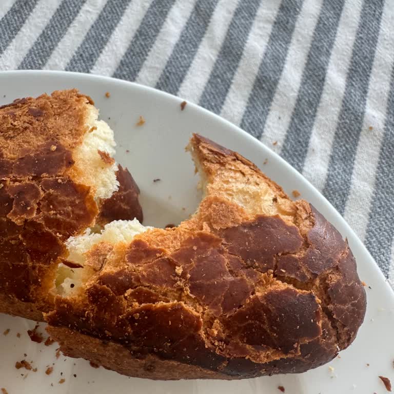 Taze Ürün Beklerken Bayat Poğaça Teslimatı Hayal Kırıklığı Yarattı