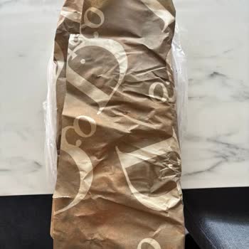 Yeni Alınan Masada Renk Lekesi Ve Garanti Reddi Mağduriyeti