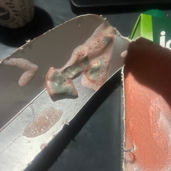 Aldığım Üründen Çıkan Parçalar Ve İletişimsizlik