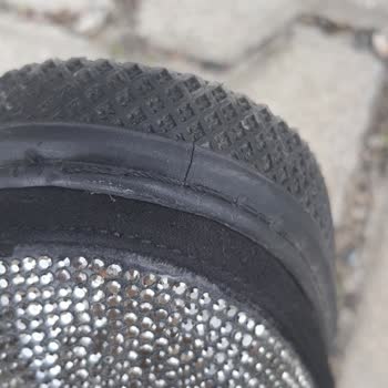 Ataköy Ayakkabı Üç Kez Giyilen Ayakkabıda Yırtık Ve İade Reddi Hayal Kırıklığı