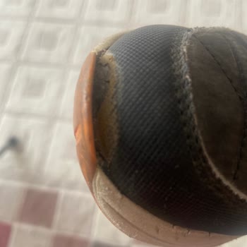 Kısa Sürede Deforme Olan Ayakkabı İçin Mağduriyet Yaşadık