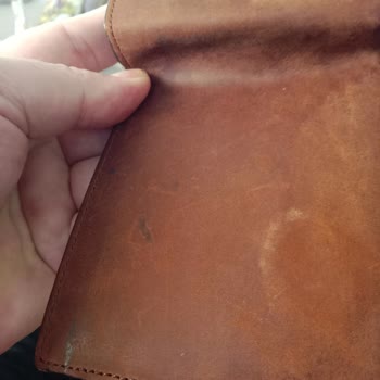 Kısa Sürede Deforme Olan Hakiki Deri Cüzdan Hayal Kırıklığı Yarattı