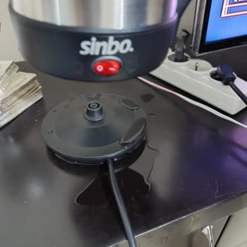 Yeni Aldığım Çaycı Su Akıtıyor, Müşteri Hizmetlerine Ulaşamıyorum