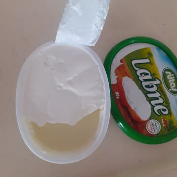 Sütaş Labne Peynirinin Yarısı Eksik Çıktı