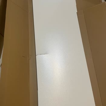 Hasarlı Kitaplık İçin Kargo Ücreti Müşteri Mağduriyetine Yol Açıyor