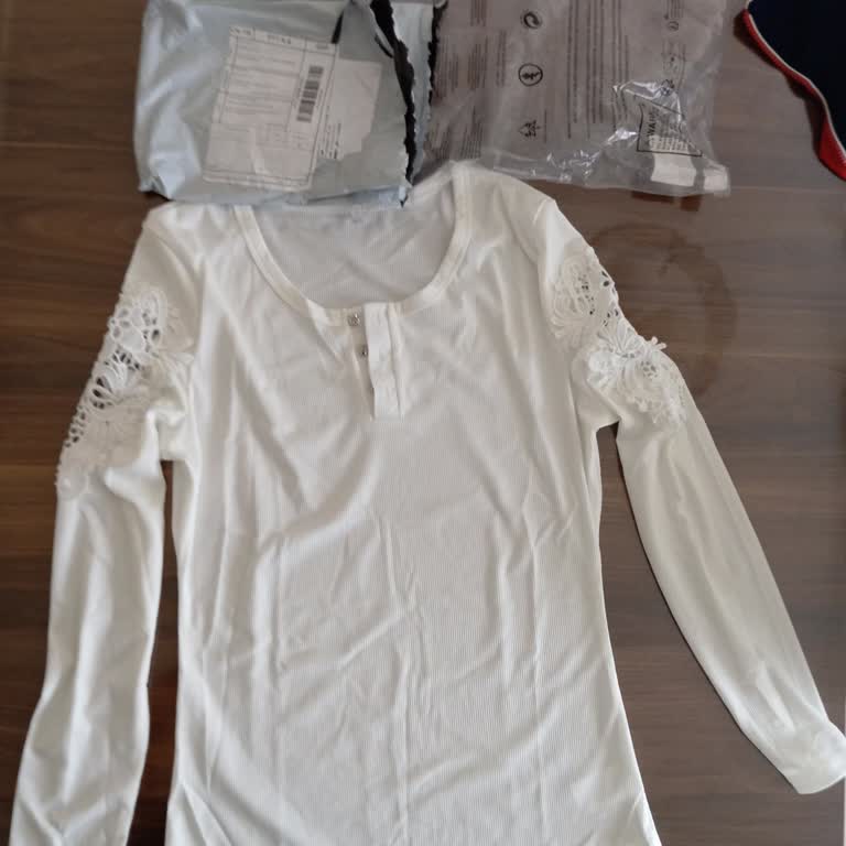 I Ordered a Two-Piece Set from AliExpress But Received One Wrong Item