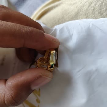 Ferizz Aldığım Yüzük Çizik ve Rengi Solmuş Şekilde Teslim Edildi, İade Yapılmıyor