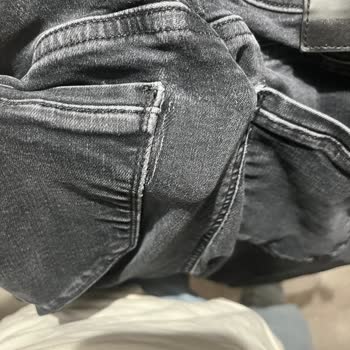 Aldığım Kot Pantolonlar Sürekli Açılıyor, Değişim Talebim Reddedildi
