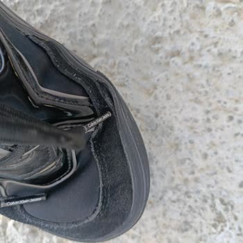 Calvin Klein Ayakkabı Kalitesinden Hayal Kırıklığı
