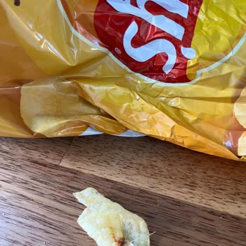 Lays Cipsin İçinden Plastik Çıkması Hayal Kırıklığı Yarattı