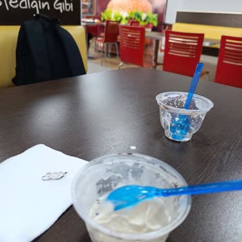 Sufle Ürünü İçerisinden Yabancı Madde Çıkması Ve Sağlık Tehlikesi