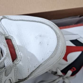 İki Ayda Açılan Nike Ayakkabı Ve Garantide Kullanıcı Hatası Cevabı