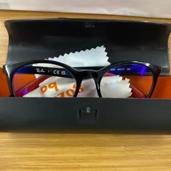 Orijinal Kutusuz Gözlük Ve İlgisiz Servis Deneyimi