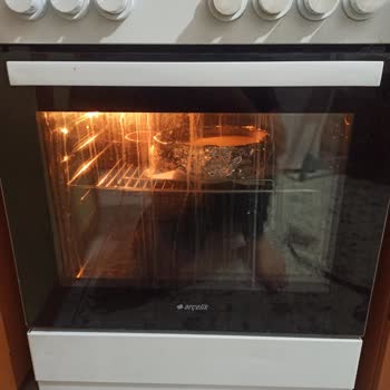 Arçelik Fırın Fonksiyon Düğmelerindeki Yazıların Silinmesi Kullanımı Zorlaştırıyor